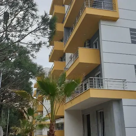 Aparthotel Magyar Qerret *